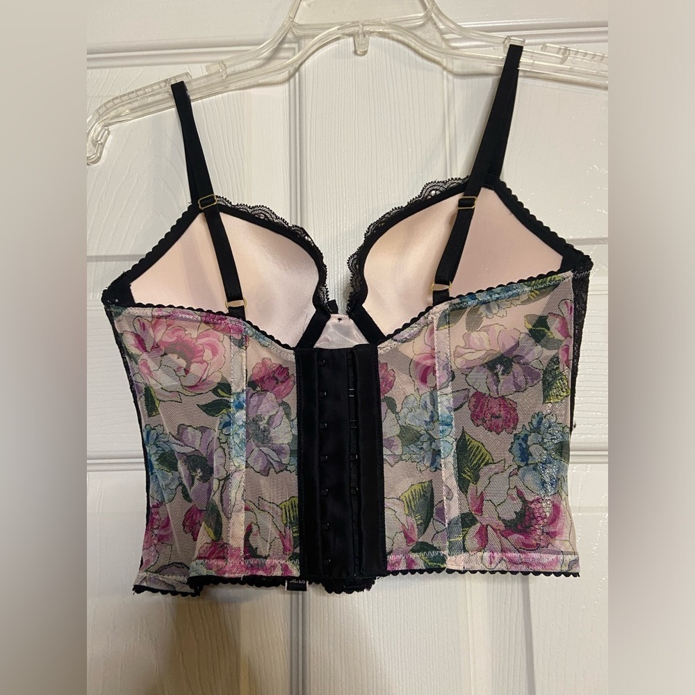 Victoria’s Secret Lined Demi Bustier Floral Bra Lace Underwire Size 34B - Picture 2 of 3